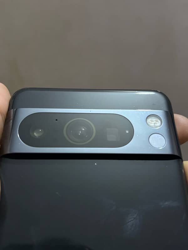 Google Pixel 8 pro with box 3