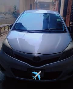 Toyota Vitz 2015