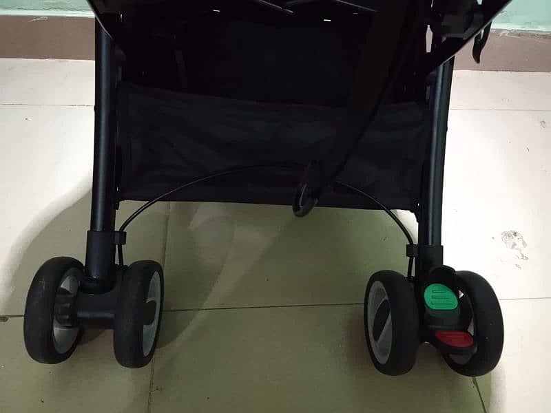 UK Imported Cabin friendly compact stroller 7