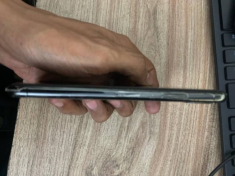 iPhone X non pta ( urgent sale ) 4