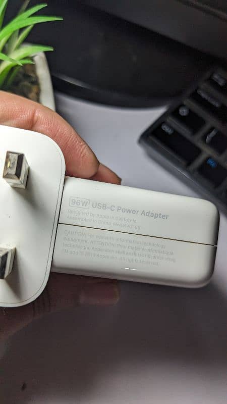 96 watt type c MacBook original charger 2