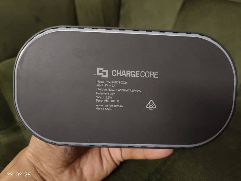 wireless charger 3 in 1 4