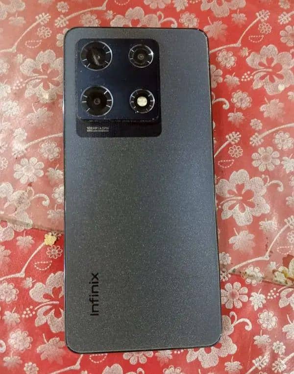 Sale. My Phone Infinix Note 30pro 8+8 and 256 gb  with warranty 0