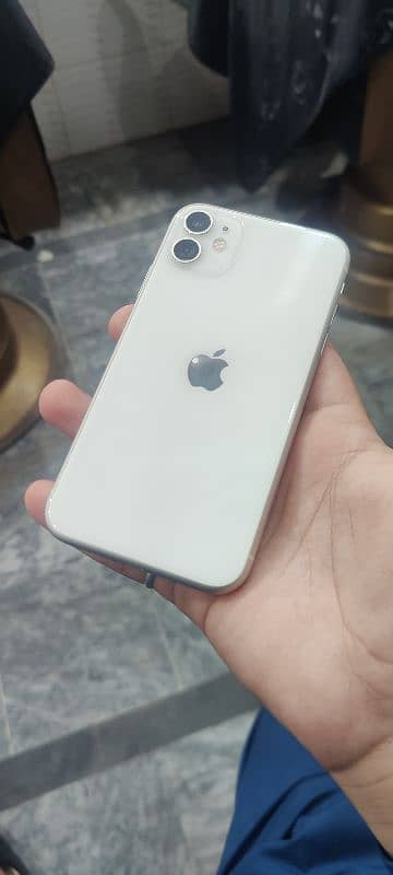 iphone 11 jv 64gb read add 03252266600 3