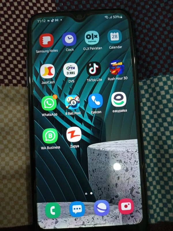 Samsung Galaxy m01 0