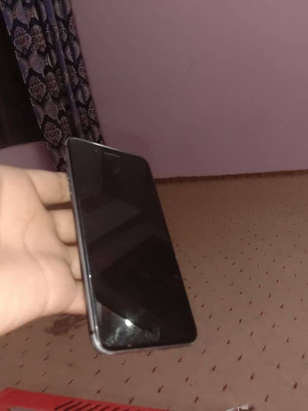 iPhone 8 plus PTA 5