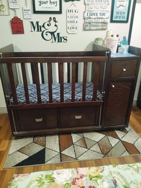 Wooden Baby Cot with 2 drawers and Cabinet 3