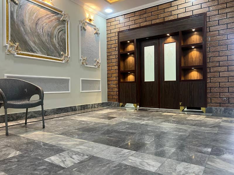 8 Marla House for SALE in Revenue Society Johar Town 7