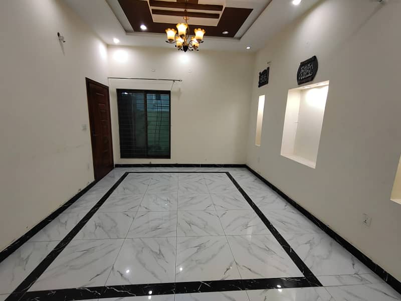 8 Marla Lower Portion For Rent in High Court Phase 2 4