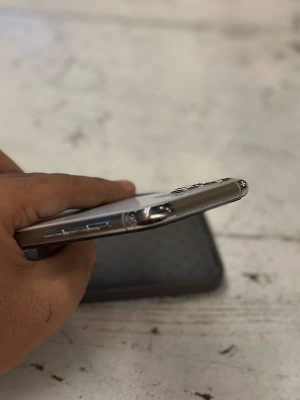 IPHONE 11 PRO PTA APPROVED 5