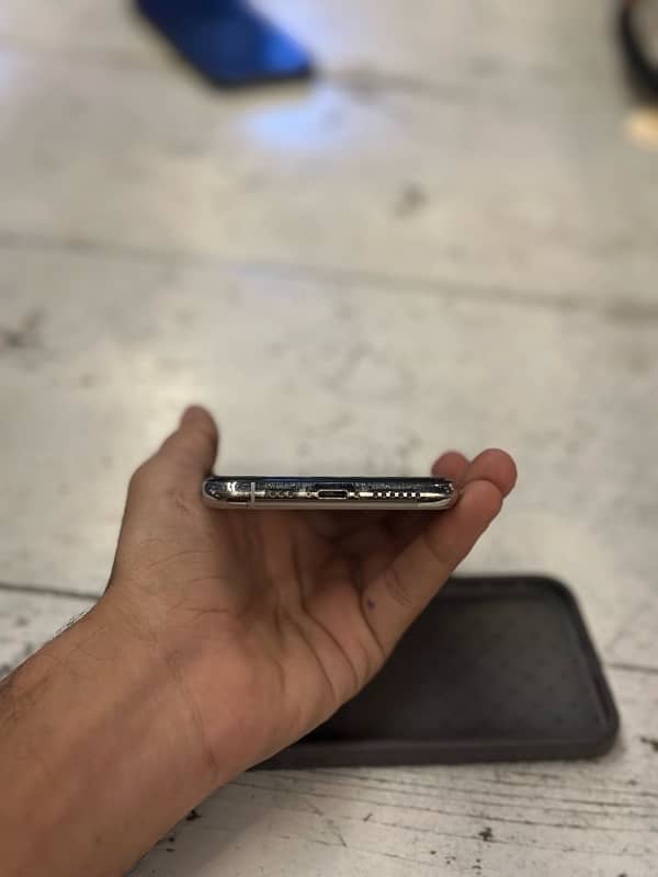 IPHONE 11 PRO PTA APPROVED 9