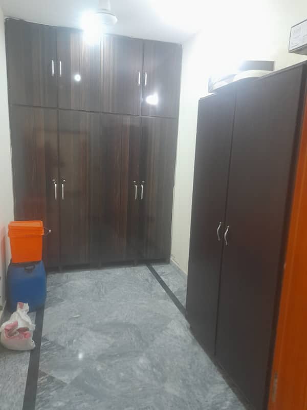 10 marla furnished upper portion for rent with car grauge 4