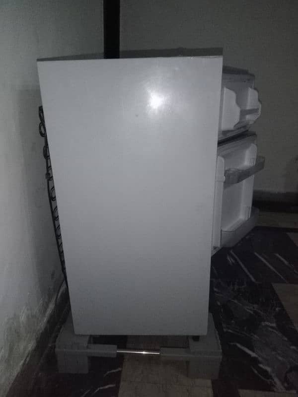 Signature Fridge just 1 month used 2