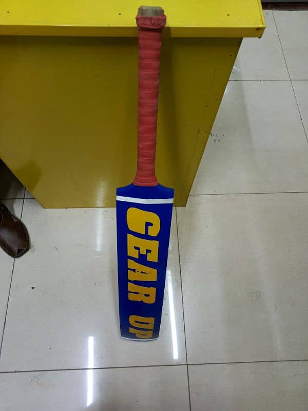 Tape ball bat In Ramzan Offer with free 2 teenis ball 1