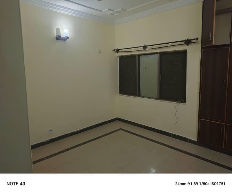 1st floor PHA flat for rent in G/11/4 1