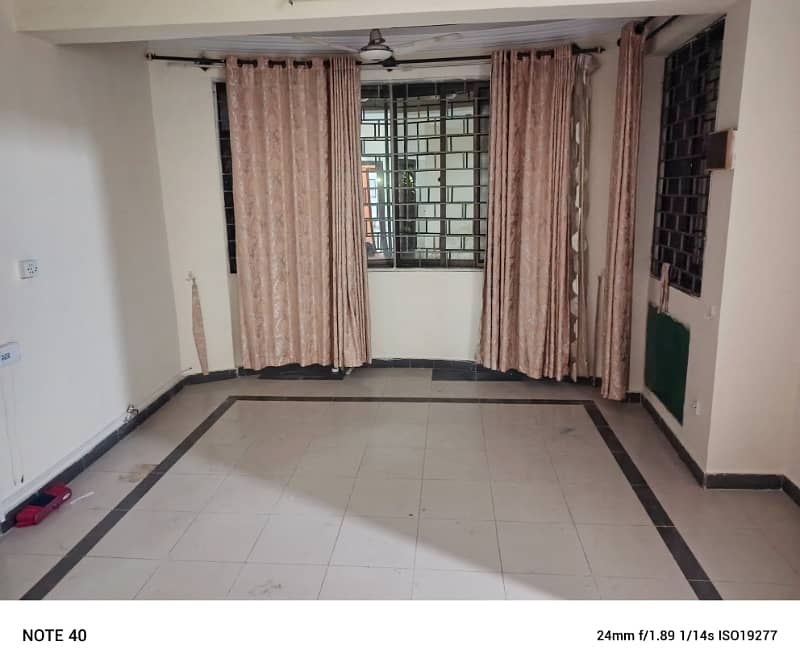 1st floor PHA flat for rent in G/11/4 5