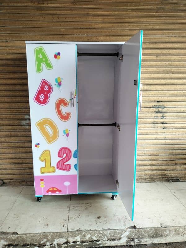 cupboard / Almari / wardrobe /  0316,5004723 1