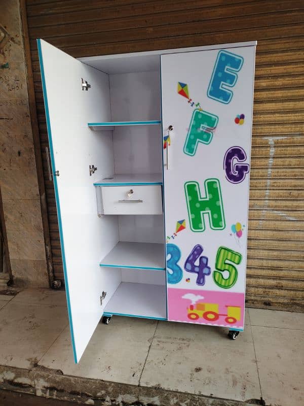 cupboard / Almari / wardrobe /  0316,5004723 7