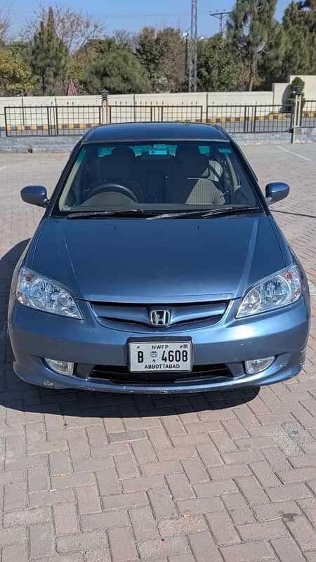 Honda Civic EXi 2004 1