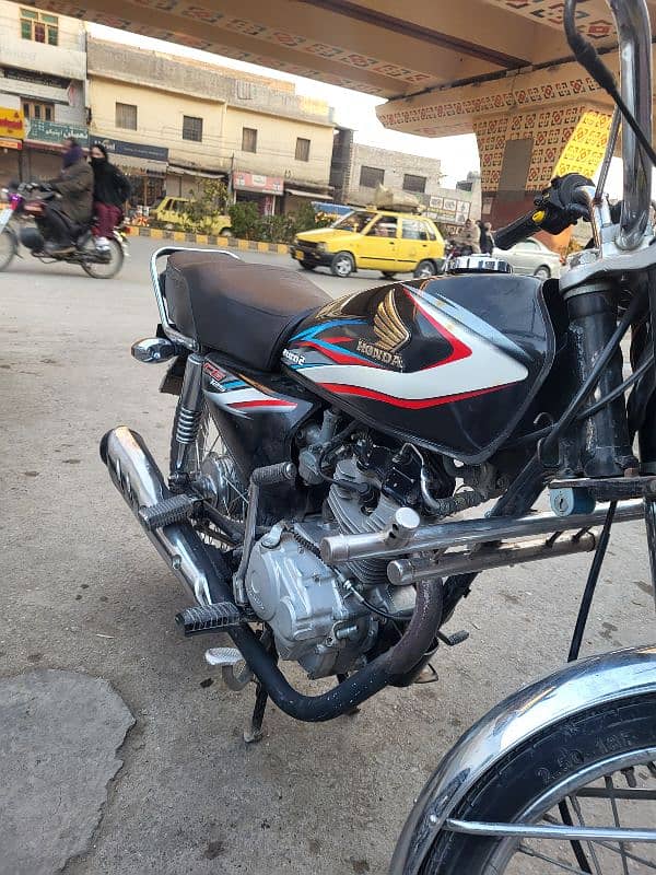 Honda 125 for sale 2015 model contact 0348-5954895 1