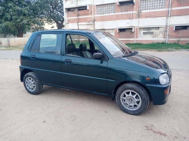 Daihatsu Cuore 2001 9