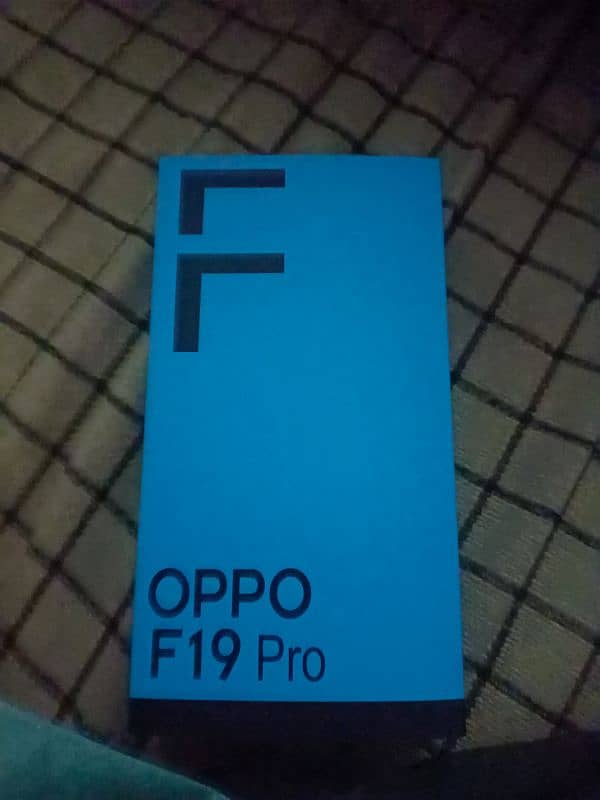 Oppo F19 pro 8+8/128 with box Charger sale exchange 5