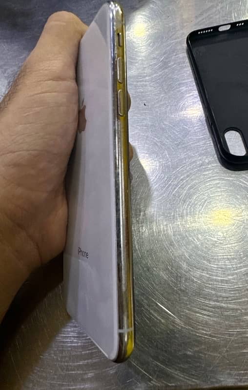 IPHONE X 64 GB PTA APPROVED 2