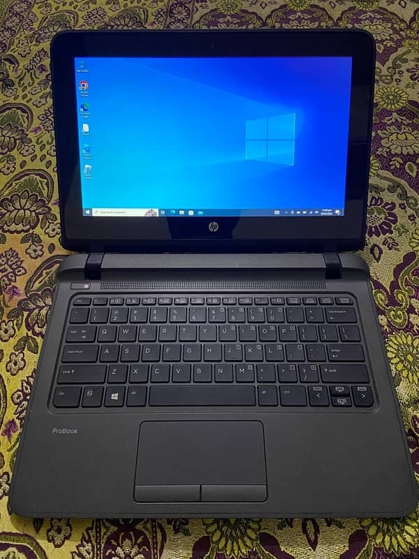 HP ProBook 11 G2 (touchscreen)(urgent) 1