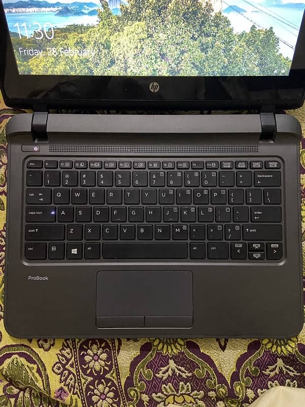 HP ProBook 11 G2 (touchscreen)(urgent) 2