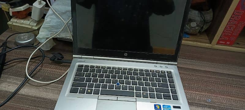 HP Core I 5 3rd Generation 8470p elitebook 6 gb Ram 500 hard 3