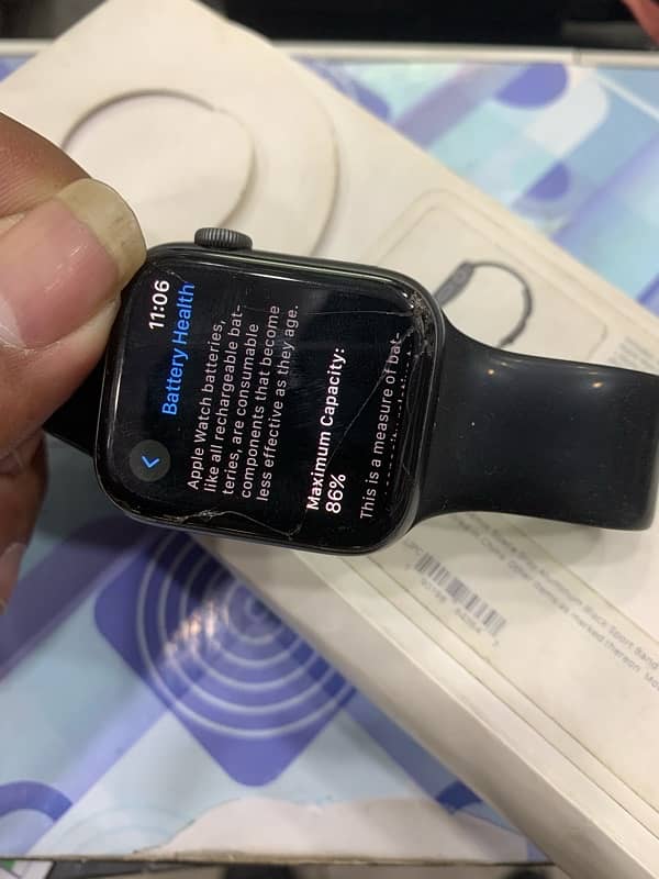 Apple watch series 4 44mm 1