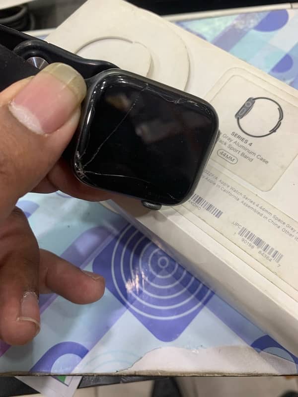 Apple watch series 4 44mm 5