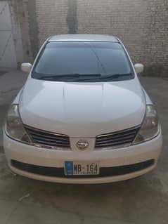 Nissan Tiida 2007