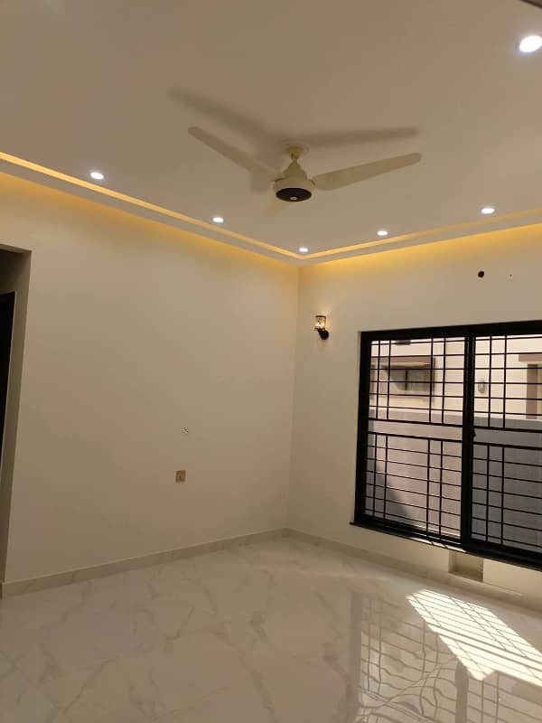 Luxury Brand New GROUND PORTION FOR RENT , 7 Marla 2 Bedroom GROUND PORTION FOR RENT , in Soan Garden BLOCK A ONLY walking Distance Highway ( This PORTION Is First time rent out ) 1