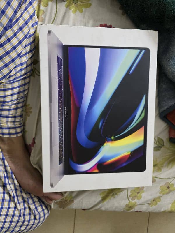 Apple MacBook pro 2019 16 inches 0