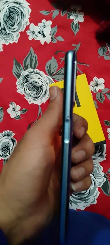 realme 9i 6 128 2