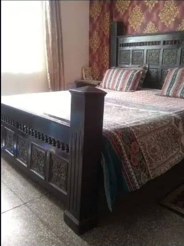 BEST WOODEN VINTAGE STYLE KING SIZE BED 0