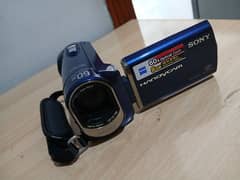 Sony DCR-SX41 8GB Handycam Camcorder (Blue)