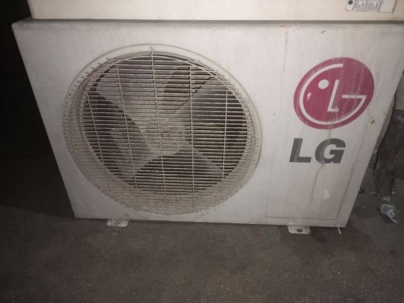 LG 1 TON GENINUE CONDITION 1