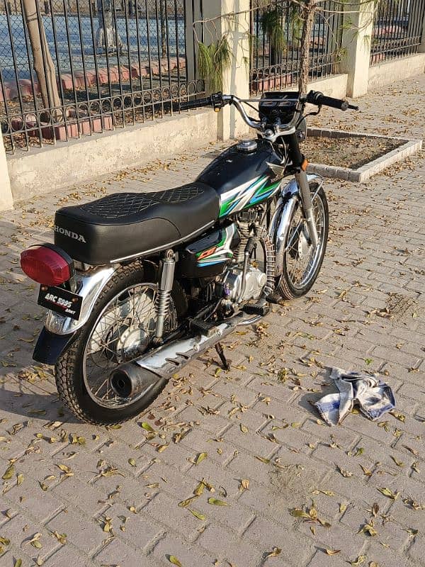 Honda 125 Genuine All Ok Perfect Bike for Sale 1