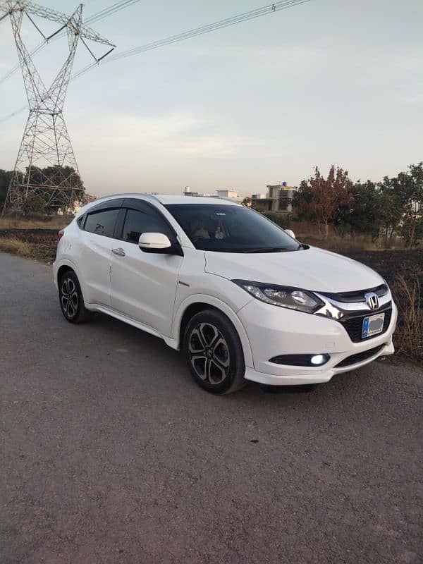 Honda Vezel 2015 1