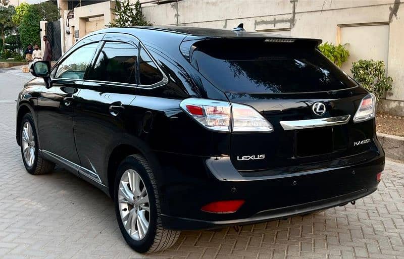 Lexus RX Series 2009 1