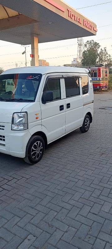 Nissan Clipper 2014 1