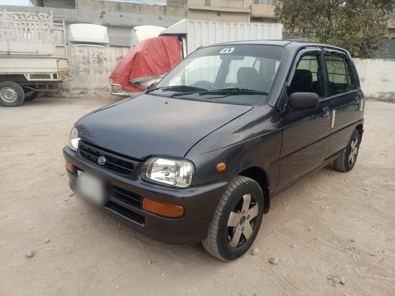 Daihatsu Cuore 2004 1