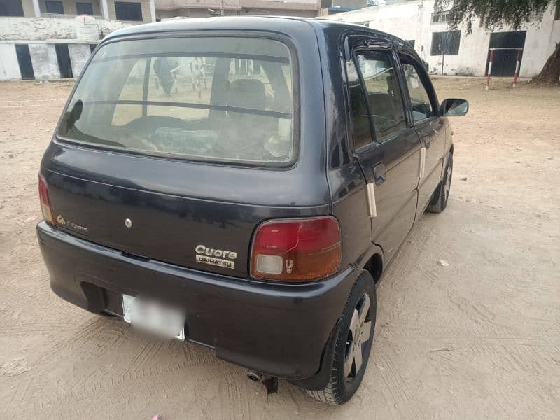 Daihatsu Cuore 2004 4