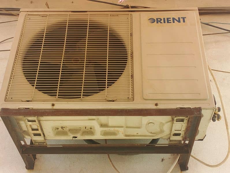 Orient 1.5 Ton *Non inverter* 2