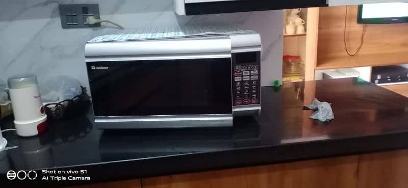 good condition microwave sale 1