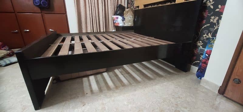 WOODEN BED FOR SALE 1