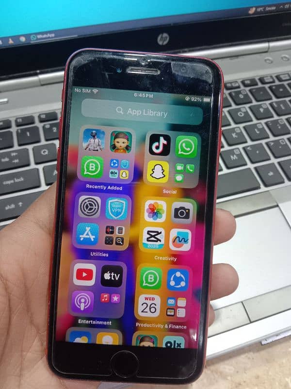 iphone se 64 gb me all ok jv me ha iphone 12 pro Wala procecer 1