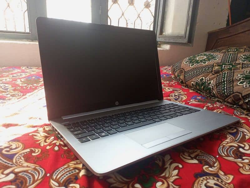 HP NoteBook AMD Ryzen 5 0